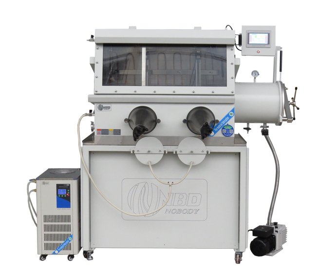 Anaerobic well type sintering furnace (glove box + well type furnace)